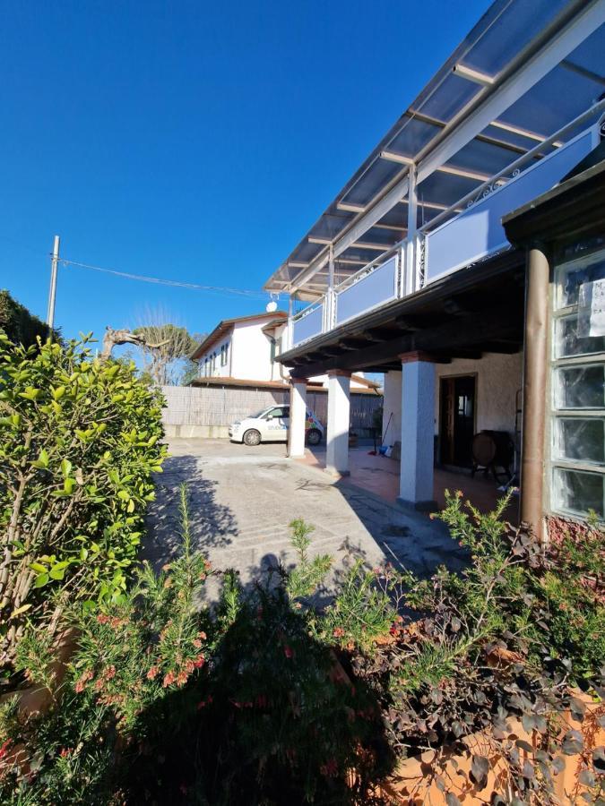 Tra Forte Dei Marmi E Marina Di Massa - Il Melograno מראה חיצוני תמונה